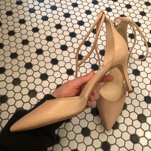 NEW Nine West natural color wrap around heels — size 10.5